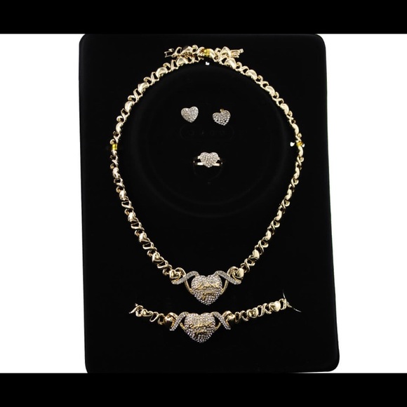 Jewelry - Picture 1 of 7